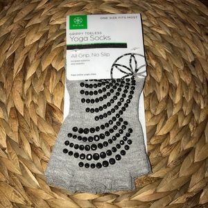 Gaiam Toeless Yoga Socks